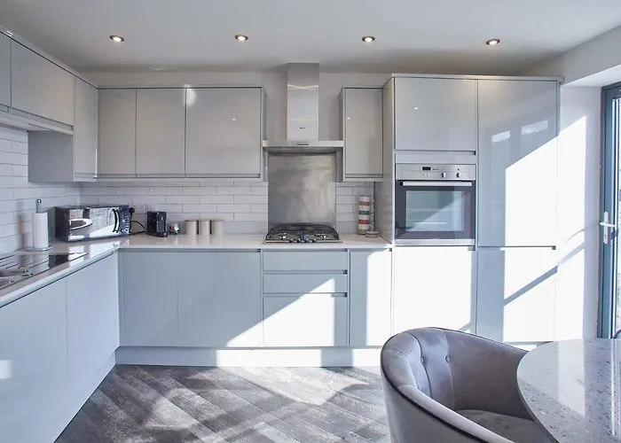 Host & - The View, Hudsons Yard House *